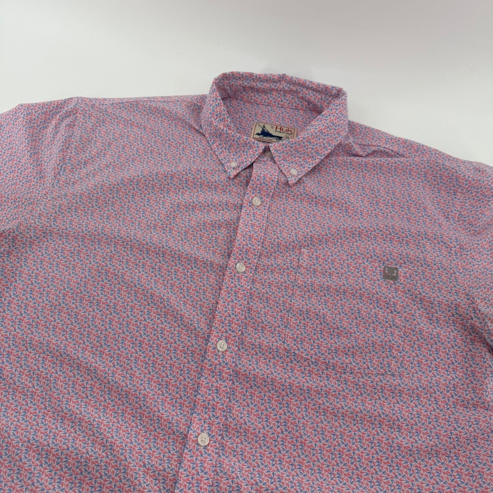 Huk Fishing Mens XL Pink Blue Lure Print Short Sleeve Button Down Shirt 2083